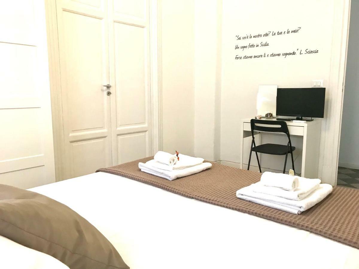 B&B Suitecentro ปาแลร์โม ภายนอก รูปภาพ