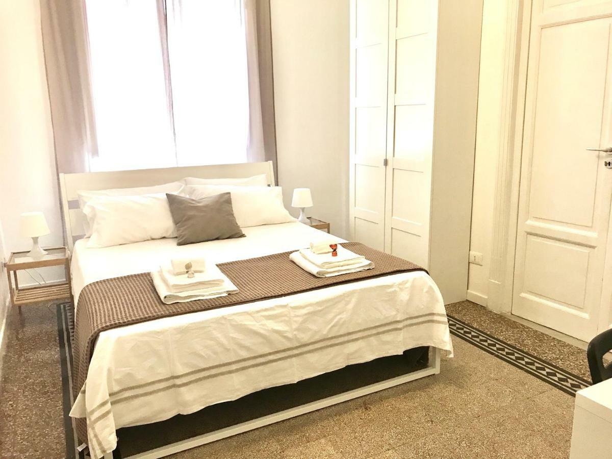 B&B Suitecentro ปาแลร์โม ภายนอก รูปภาพ